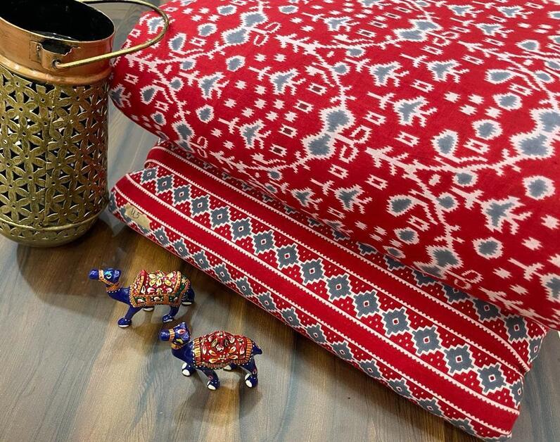 products/FABRIC-SETS-COTTON-HANDBLOCK-KURTA-PLUM-BARKATBAZAAR_47_e9e24795-6e0d-43ce-8930-c5d008a6e828.jpg