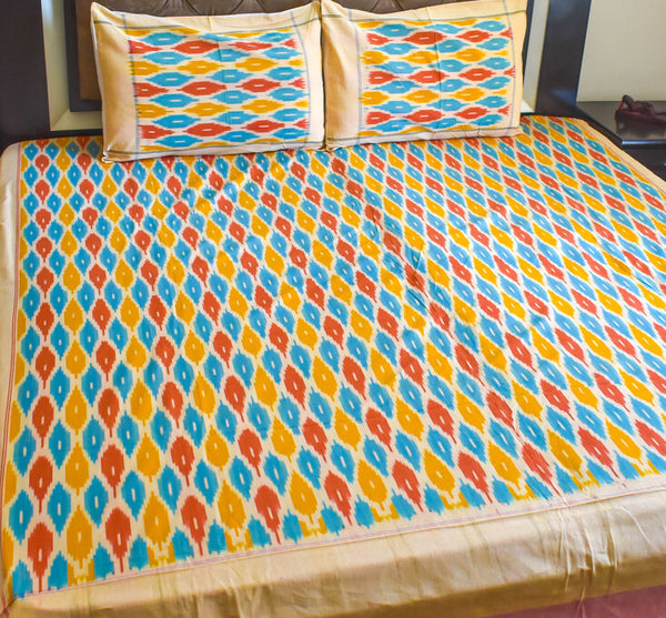 Ikkat Hand Weave, Premium Pure Cotton Double Bedsheets in King size, Geometric - Abstract shades Multicolor